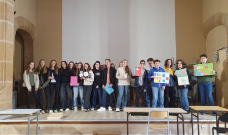 Collège – Concours de Lapbook en mathématiques : quand créativité rime avec rigueur  !