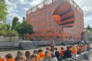 Cube orange
